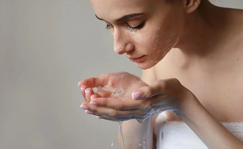 How to choose the right facial cleanser for your skin type?