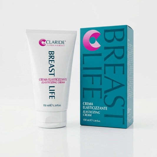 Tubo bianco da 150ml e confezione blu della Crema Elasticizzante Breast Life di Claride Fitocosmesi. Trattamento corpo idratante e rassodante per migliorare l'elasticità cutanea, adagiato su fondo bianco con riflesso.