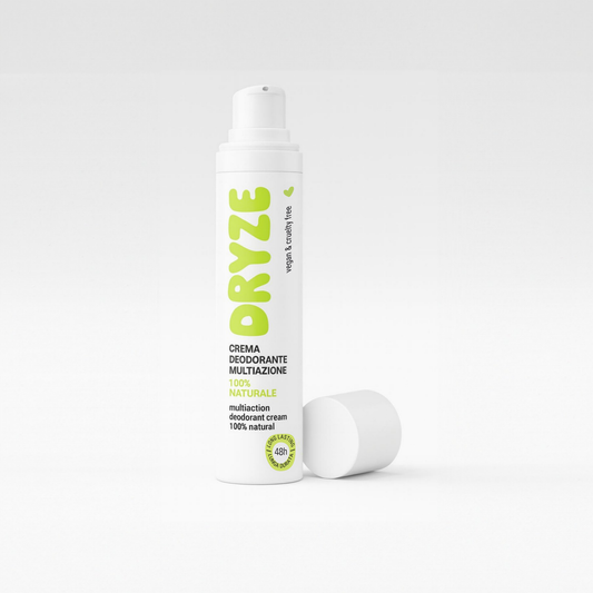 Flacone airless della crema deodorante multiazione Dryze, 100% naturale e vegan, con efficacia 48 ore.