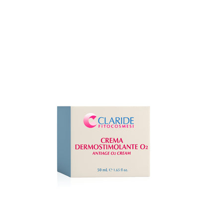 Scatola della Crema Dermostimolante O2 Antiage di Claride Fitocosmesi su sfondo bianco